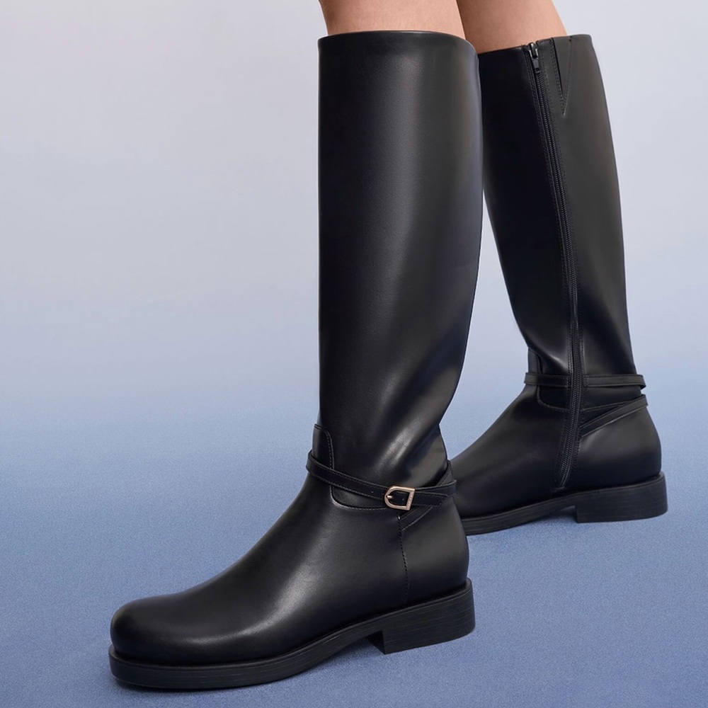 Charles & Keith Belted Knee-High Boots - Black (size 7) - Picture 4 of 11